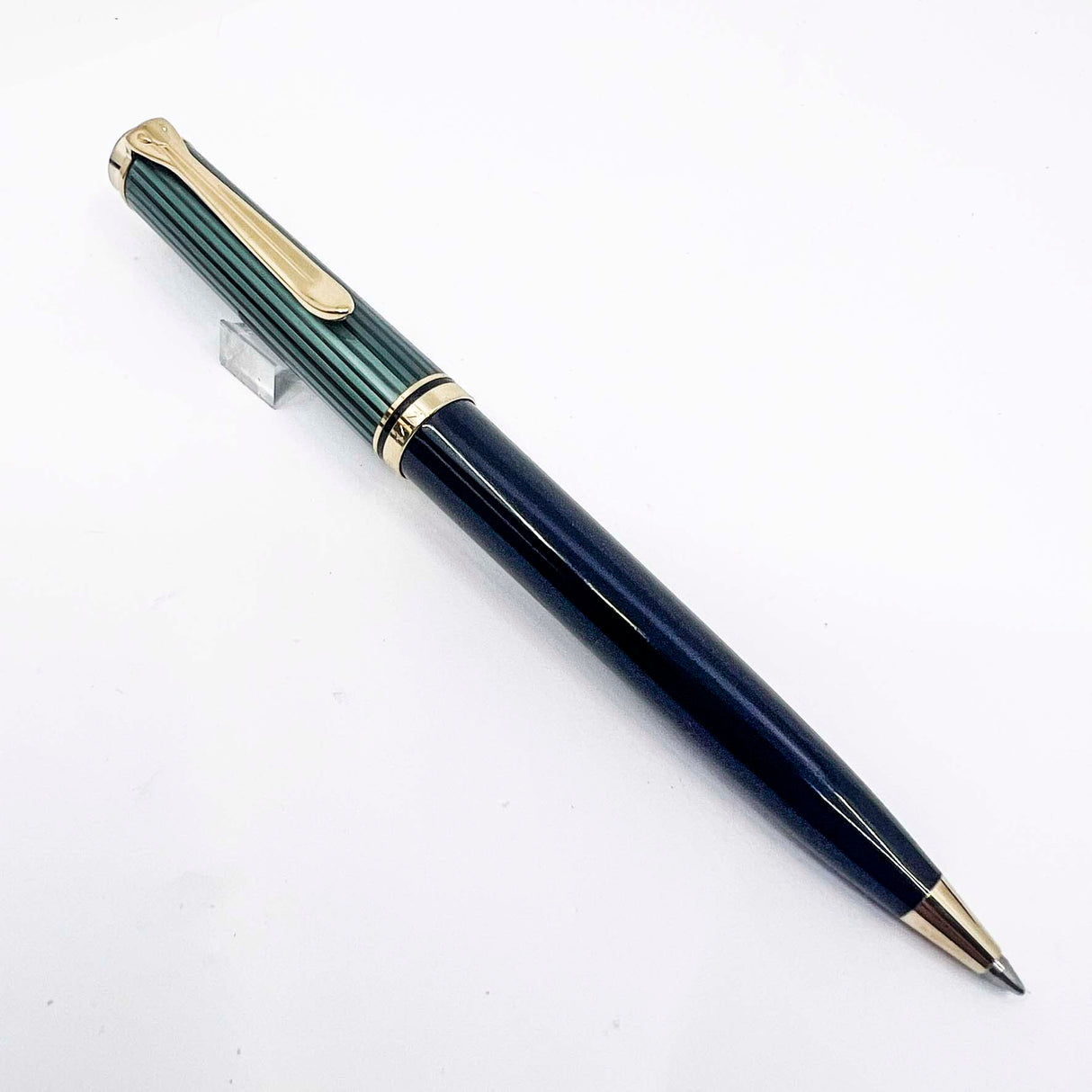 Pelikan K800 Ballpoint Pen - Black Barrel/Green Striped Cap