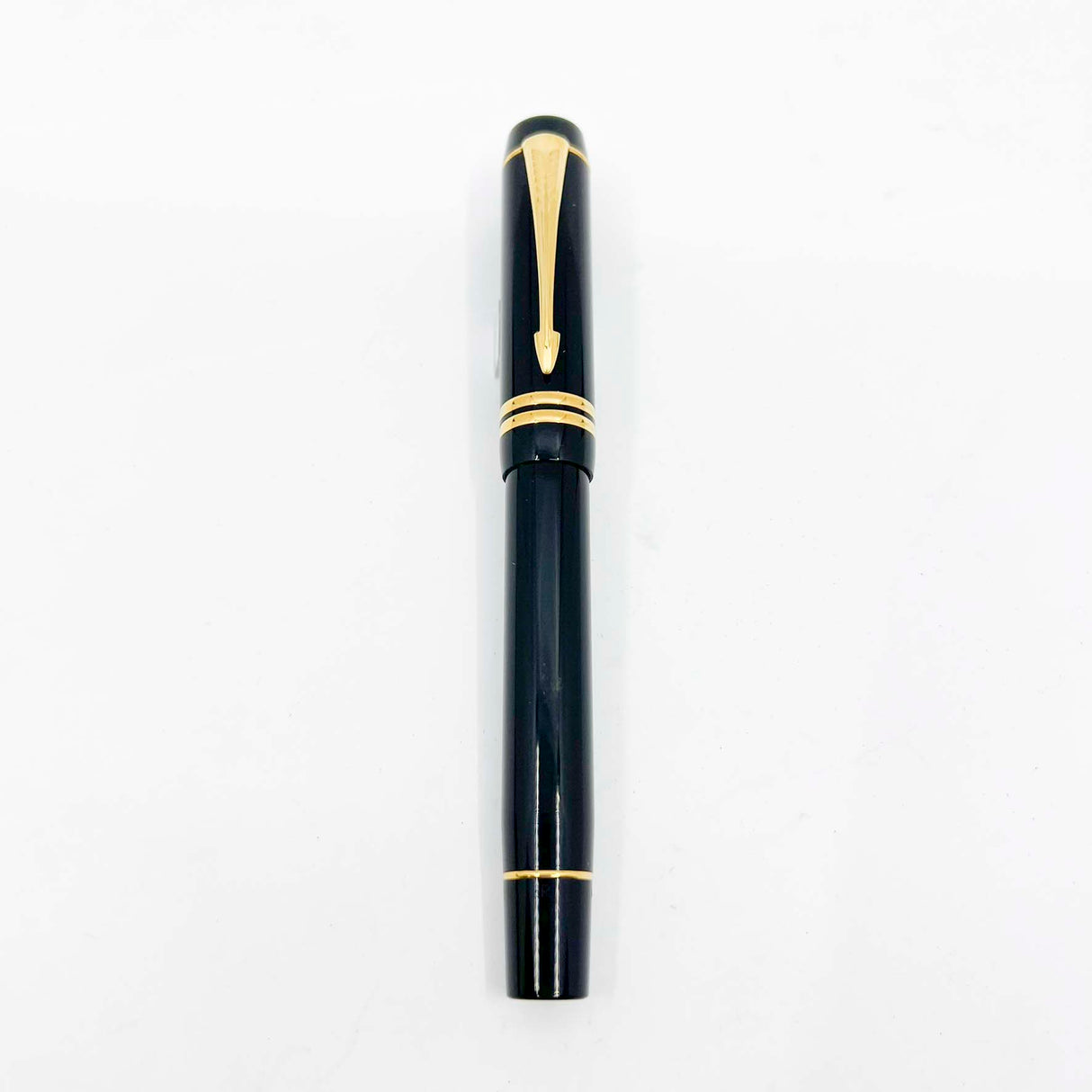 Parker Duofold Centennial (Largest) Black Fountain Pen - Extra Fine 18kt Gold Nib (Circa 1997)