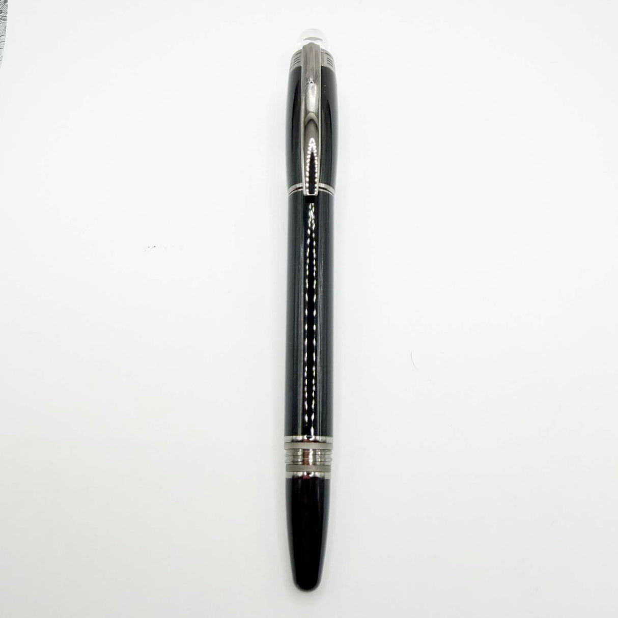Montblanc StarWalker Black Fountain Pen with Ruthenium Plated Trim - Medium 14kt Gold Nib