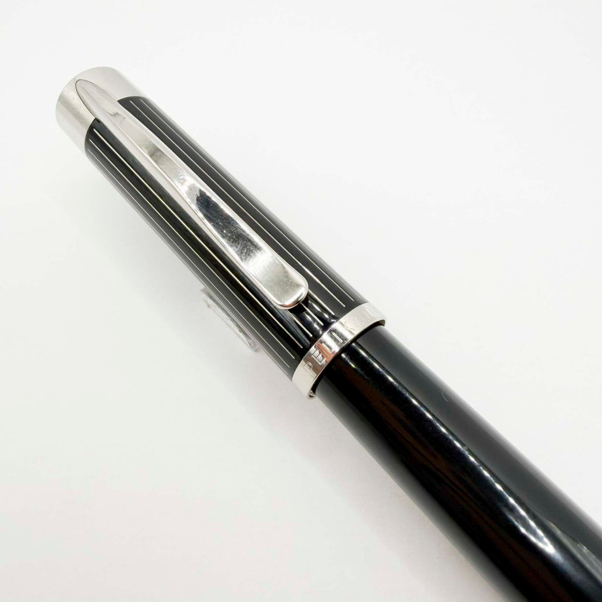 Pelikan P3100 Ductus Fountain Pen - Fine 18kt Gold Nib