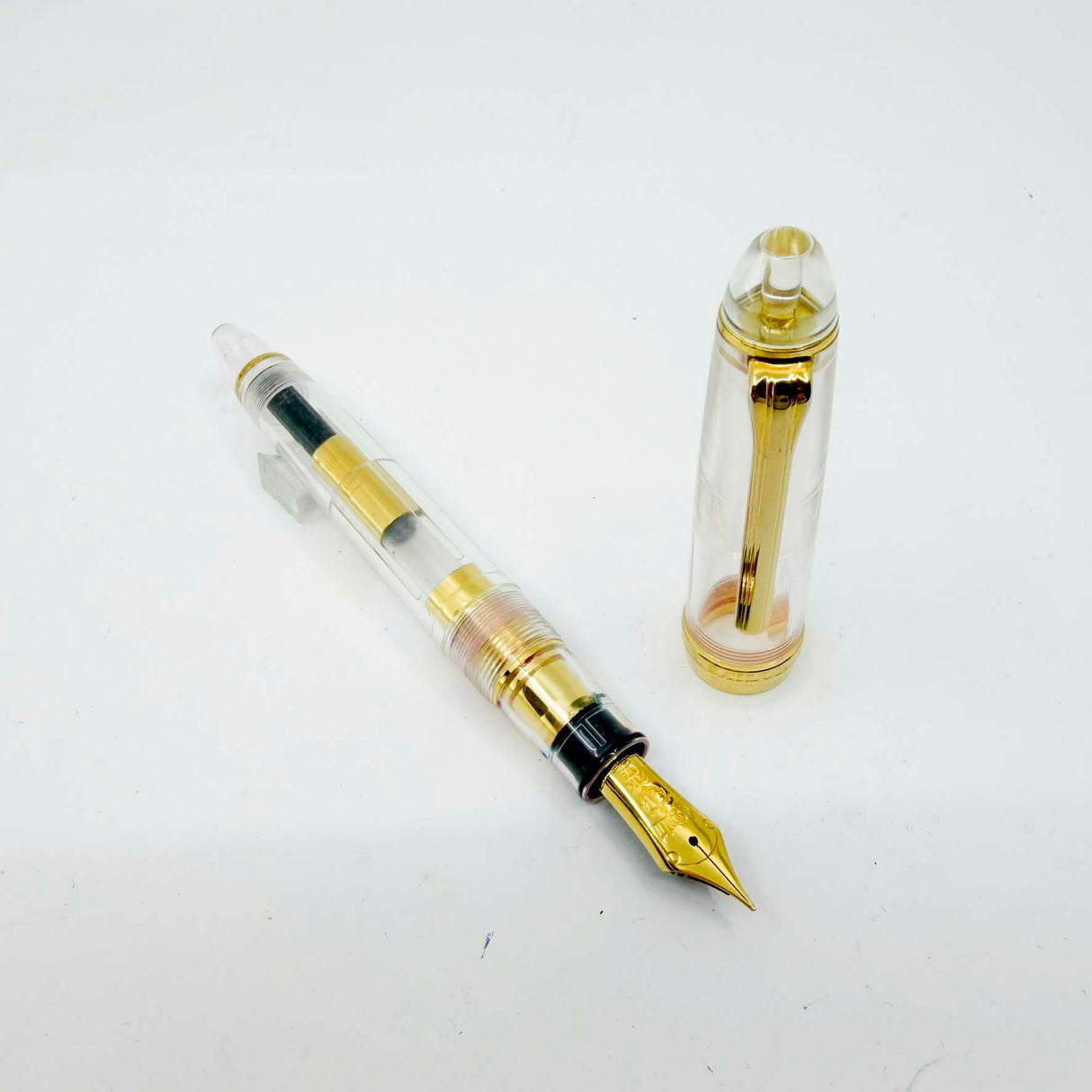 Sailor 1911L Large Transparent Demonstrator Fountain Pen - Medium 21kt Gold Nib