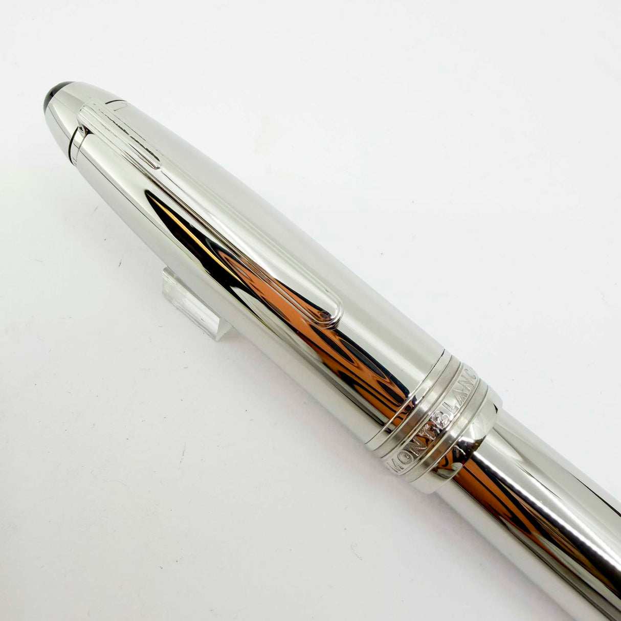Montblanc Meisterstuck Solitaire Stainless Steel Le Grand 146 Fountain Pen (No Pattern) - Medium 18kt Gold Nib