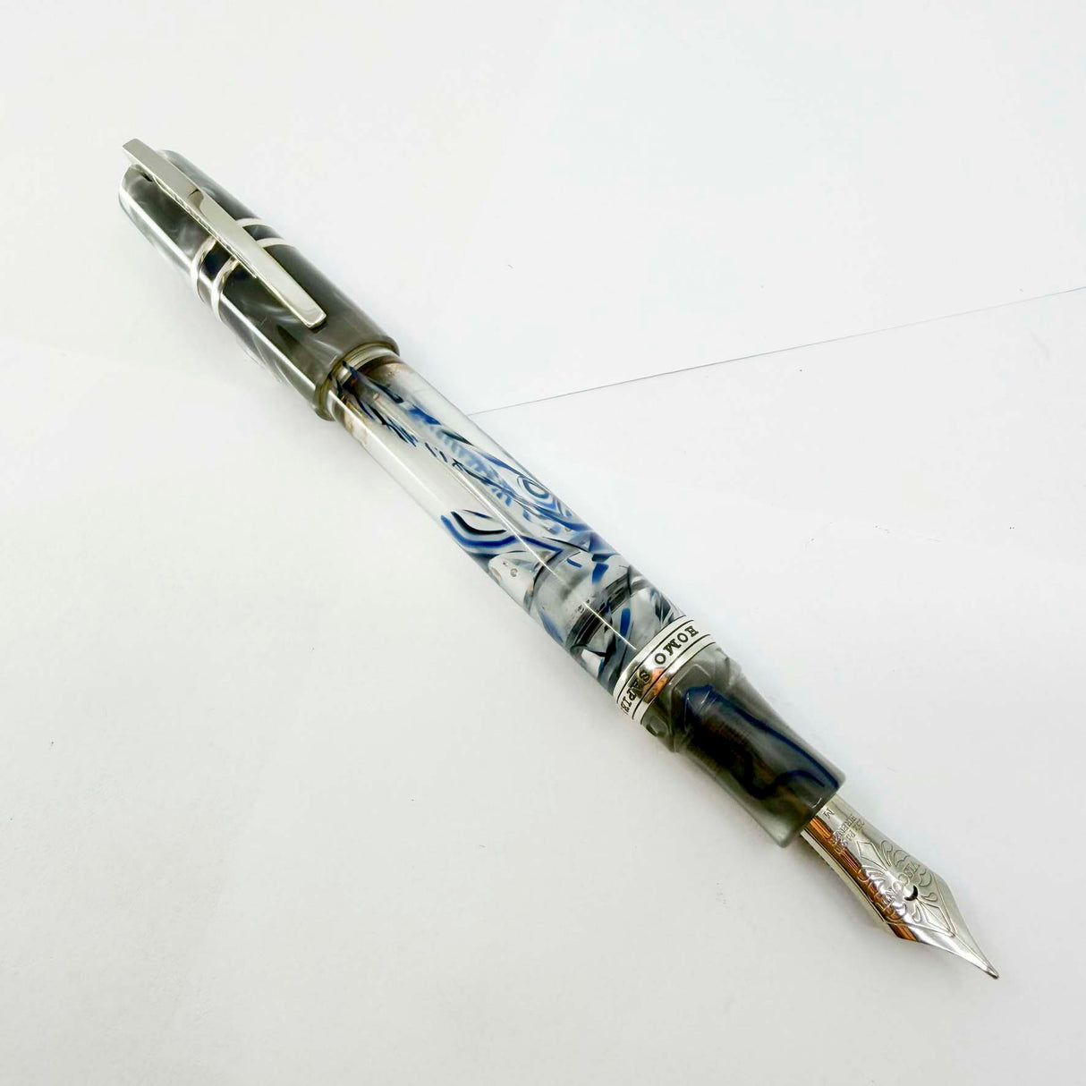 Visconti Voyager Demonstrator Limited Edition Fountain Pen - Flexible Medium 23K Palladium Nib