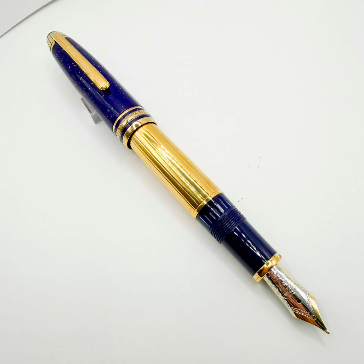 Montblanc Solitaire Ramses II Special Edition LeGrand #146 Lapia Lazuli & Gold Vermeil Fountain Pen - Flexible Fine 18kt Gold Nib