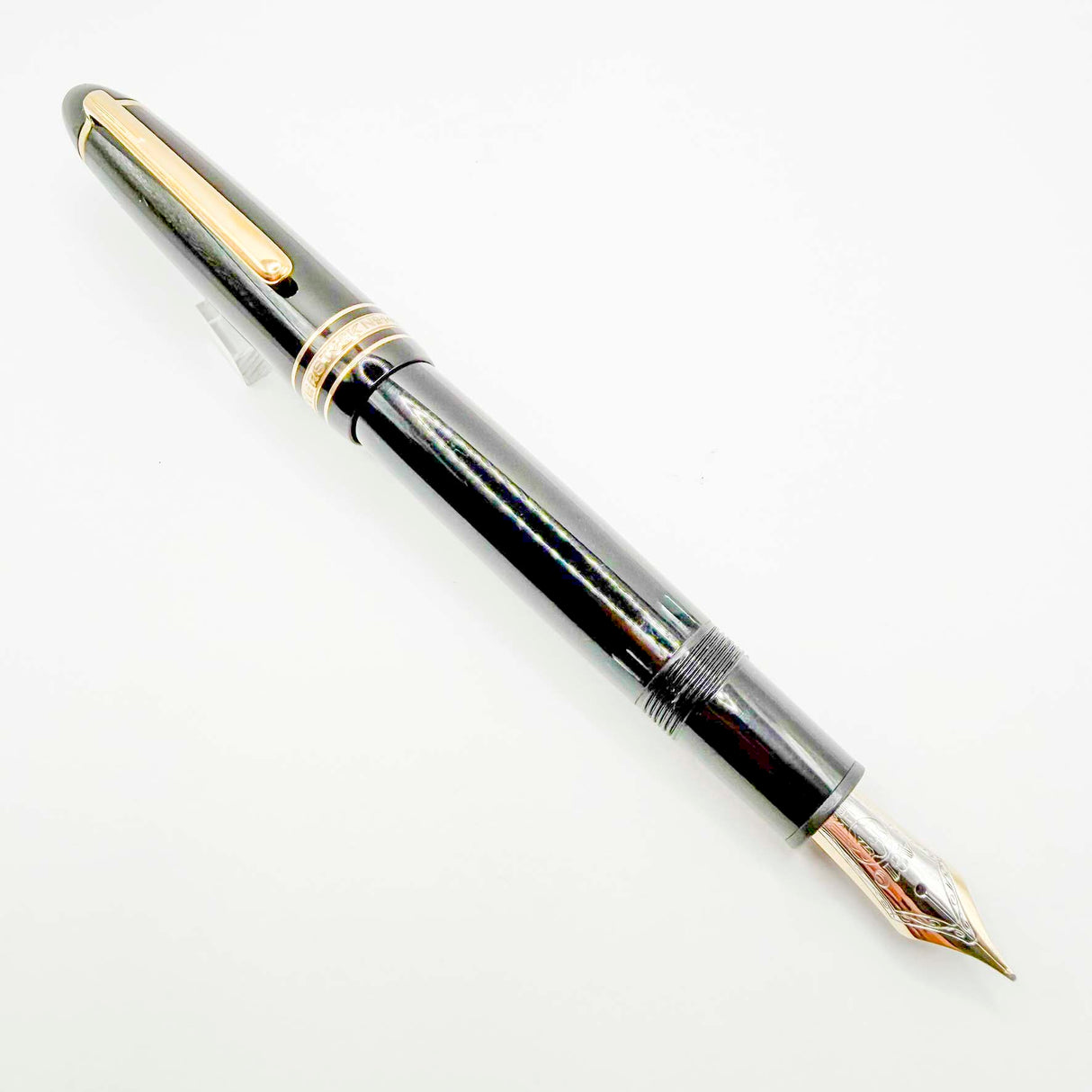 Montblanc Meisterstuck Black Resin #146 LeGrand Fountain Pen - Fine 14kt Gold Nib