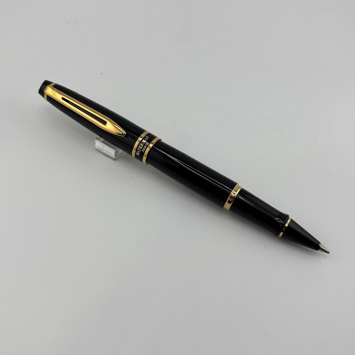 Waterman Expert Black Gold trim -Roller Ball