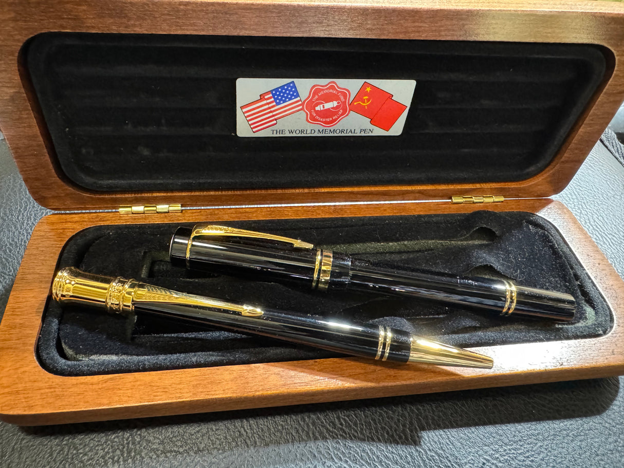 Parker Limited Edition World Memorial Duofold International Fountain Pen (Fine 18kt Gold Nib) and Ballpoint Pen Set - Circa 1992