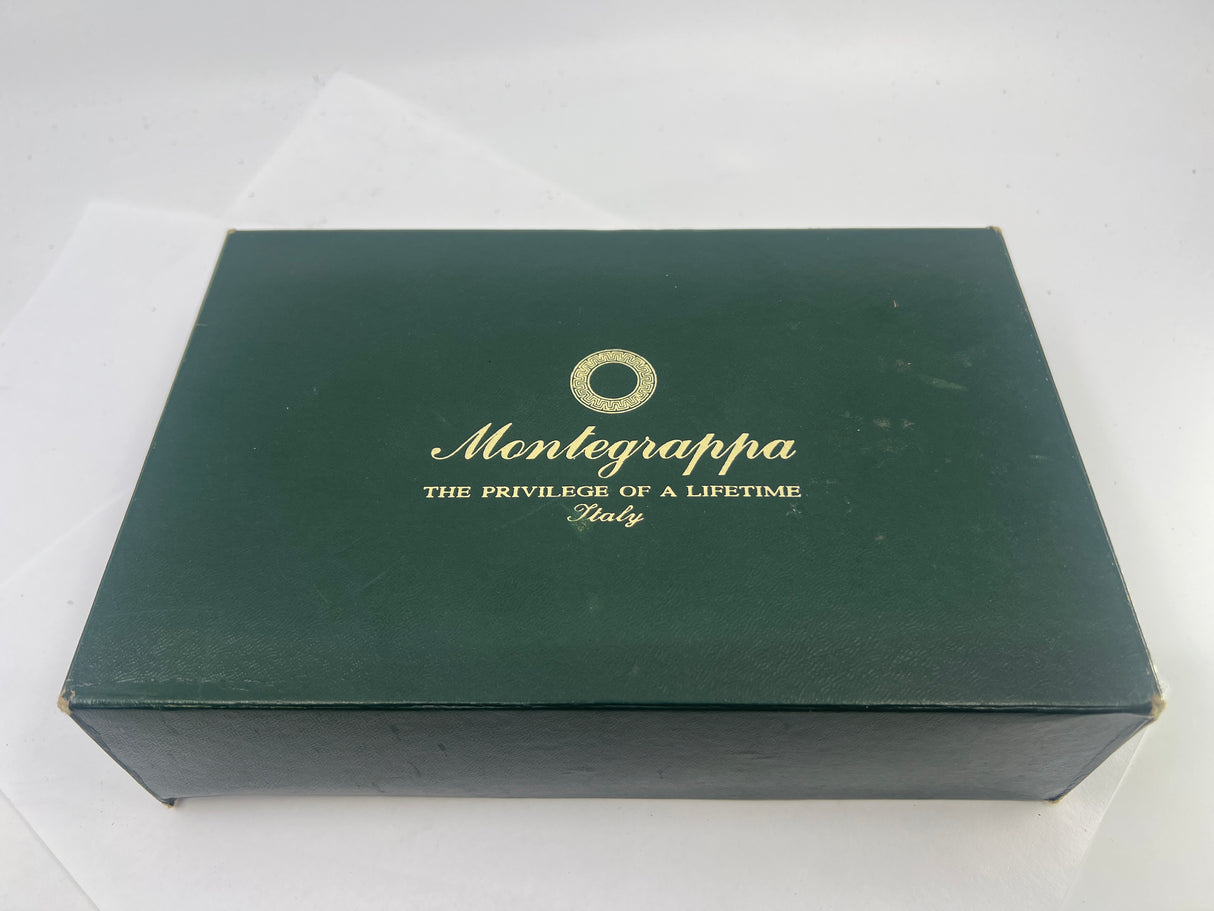 Montegrappa  War of the Roses York Special Edition Faceted .925 Sterling Silver  Fountain Pen - Fine 18kt Gold Nib