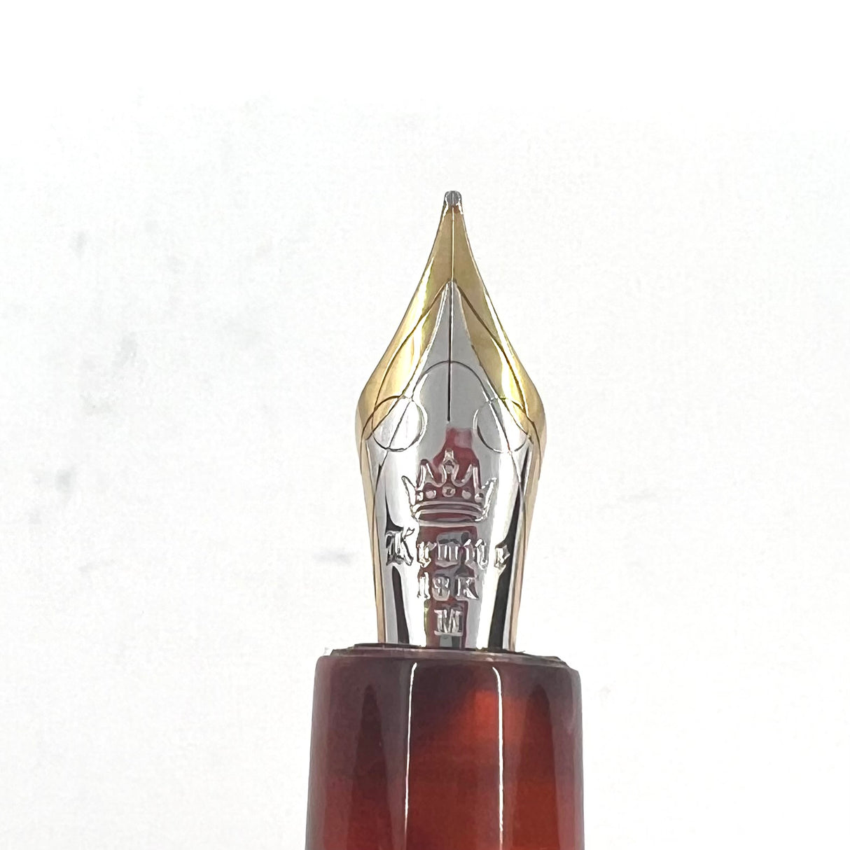 Krone Vintage Fiesta Marbled Burgundy Fountain Pen