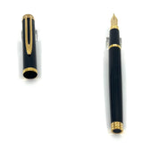 Waterman Gentleman Black Lacquered Fountain Pen - Medium 18kt  Gold Nib