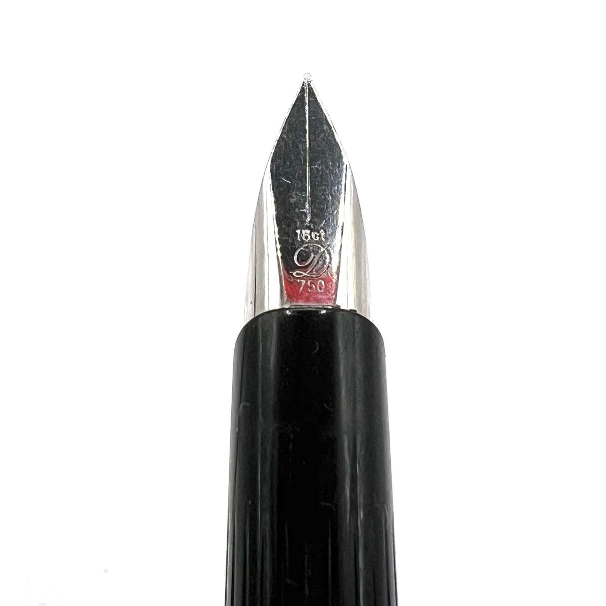 S.T. Dupont Sterling Silver- Smooth Cap/Fluted Barrel Fountain Pen - Fine 18kt Gold Nib
