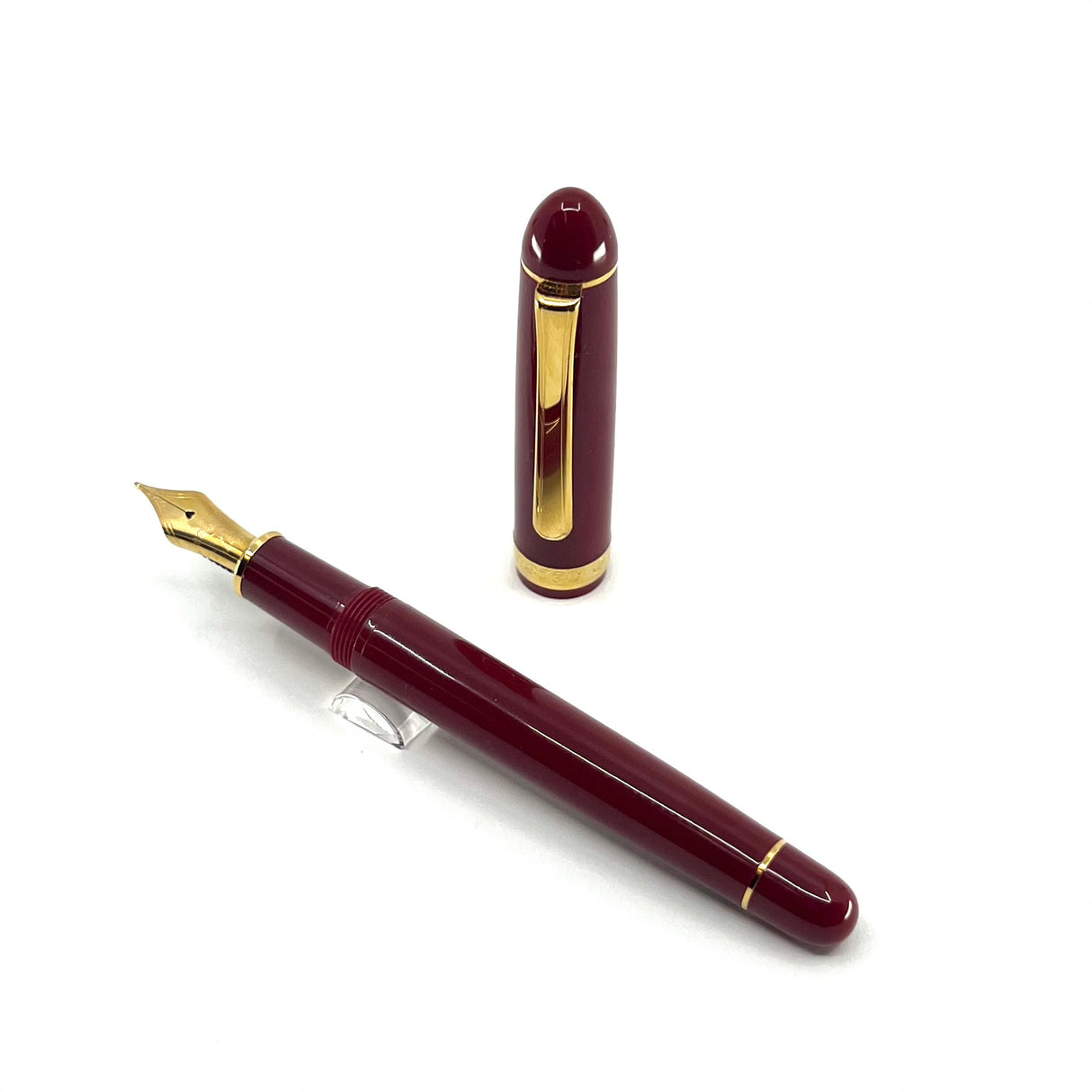 Platinum #3776 Tuscan Red Fountain Pen - Broad 14kt  Gold Nib
