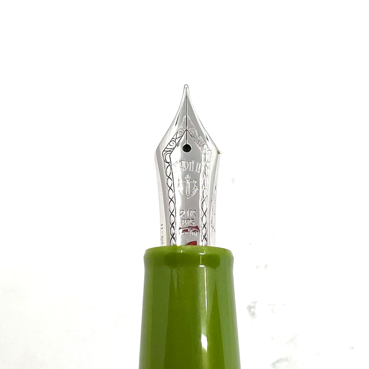 Sailor 1911 Large Key Lime  Fountain Pen