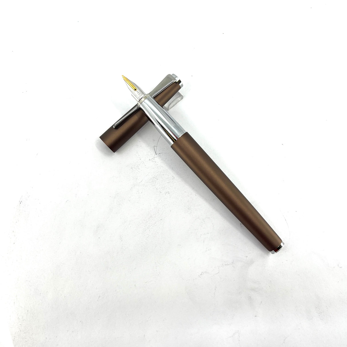 Lamy Studio "Rubin Black" Special Edition Fountain Pen - Broad 14kt Gold Nib - RARE!