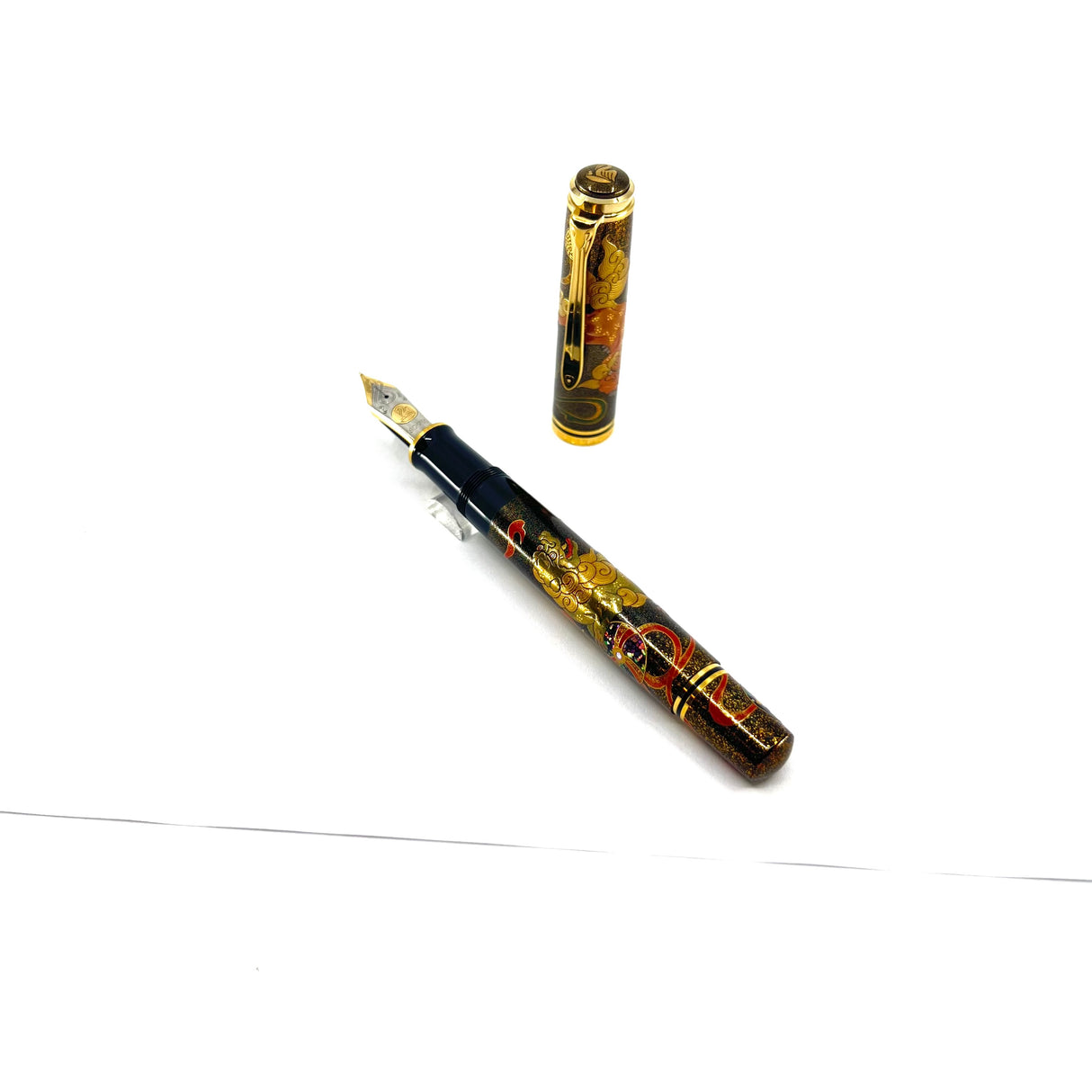 Pelikan Souveran M1000 Maki-e "Karajishi" Limited Edition Fountain Pen - #18 of 88 Pieces - Fine 18kt Gold Nib -  Complete Boxes & Booklets - MINT & RARE!!