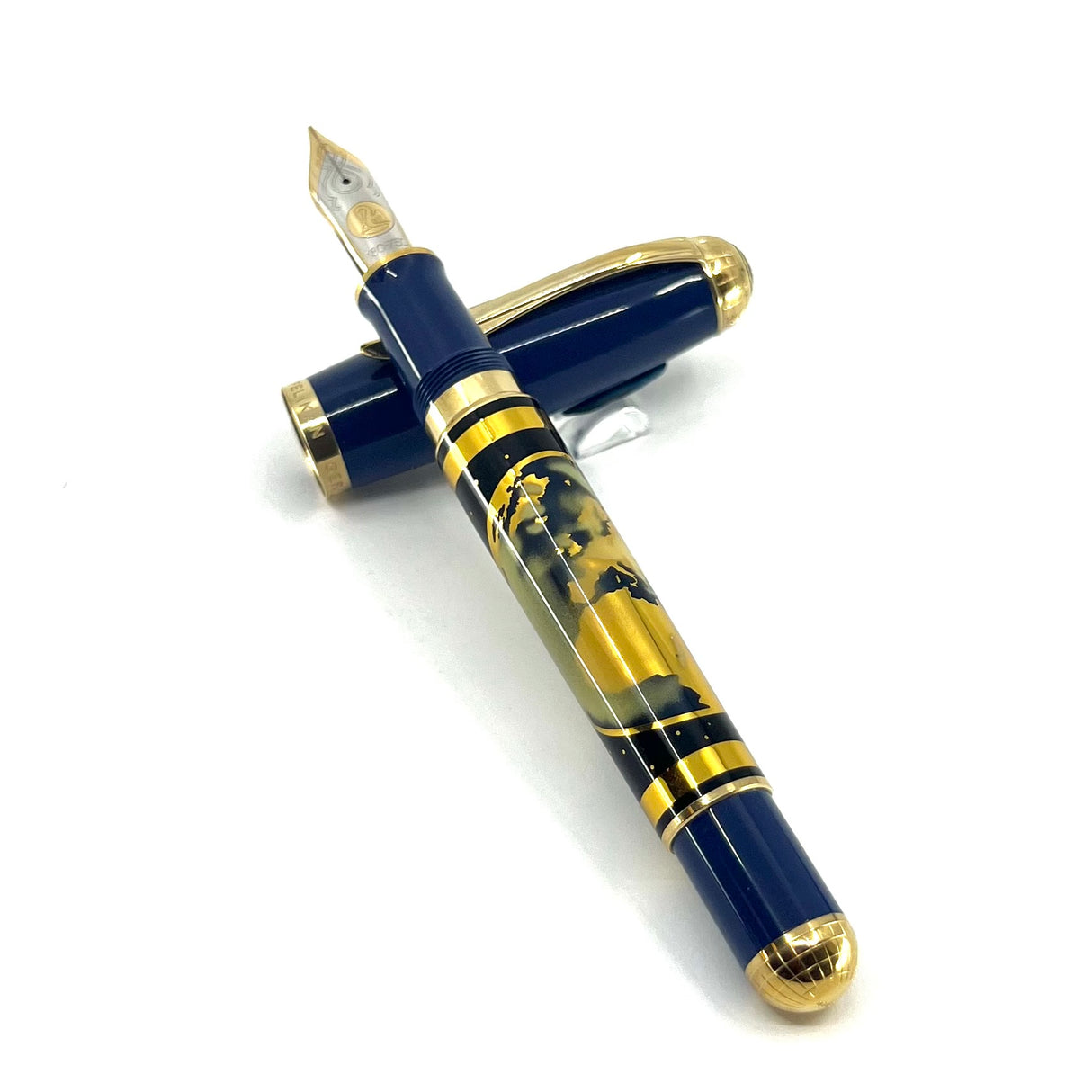 Pelikan M1000 Blue Planet Limited Edition Fountain Pen - Fine 18kt  Gold Nib