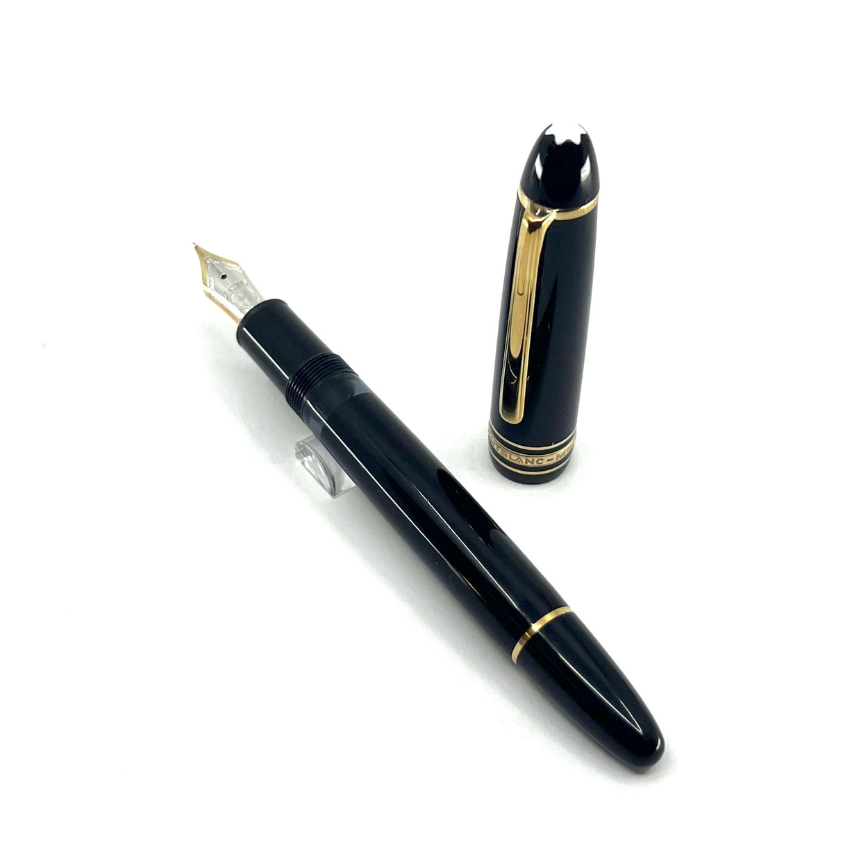 Montblanc Meisterstuck Black Resin 146 LeGrand Fountain Pen  - Fine 14kt  Gold Nib
