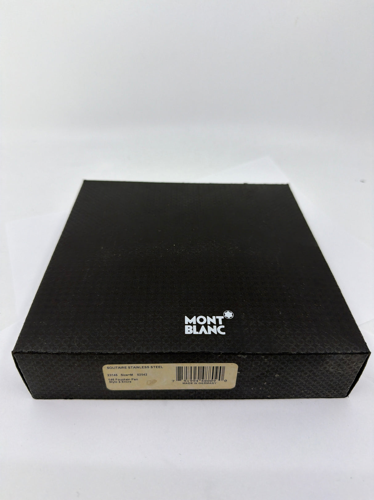 Montblanc Meisterstuck Solitaire Stainless Steel Le Grand 146 Fountain Pen (No Pattern) - Medium 18kt Gold Nib