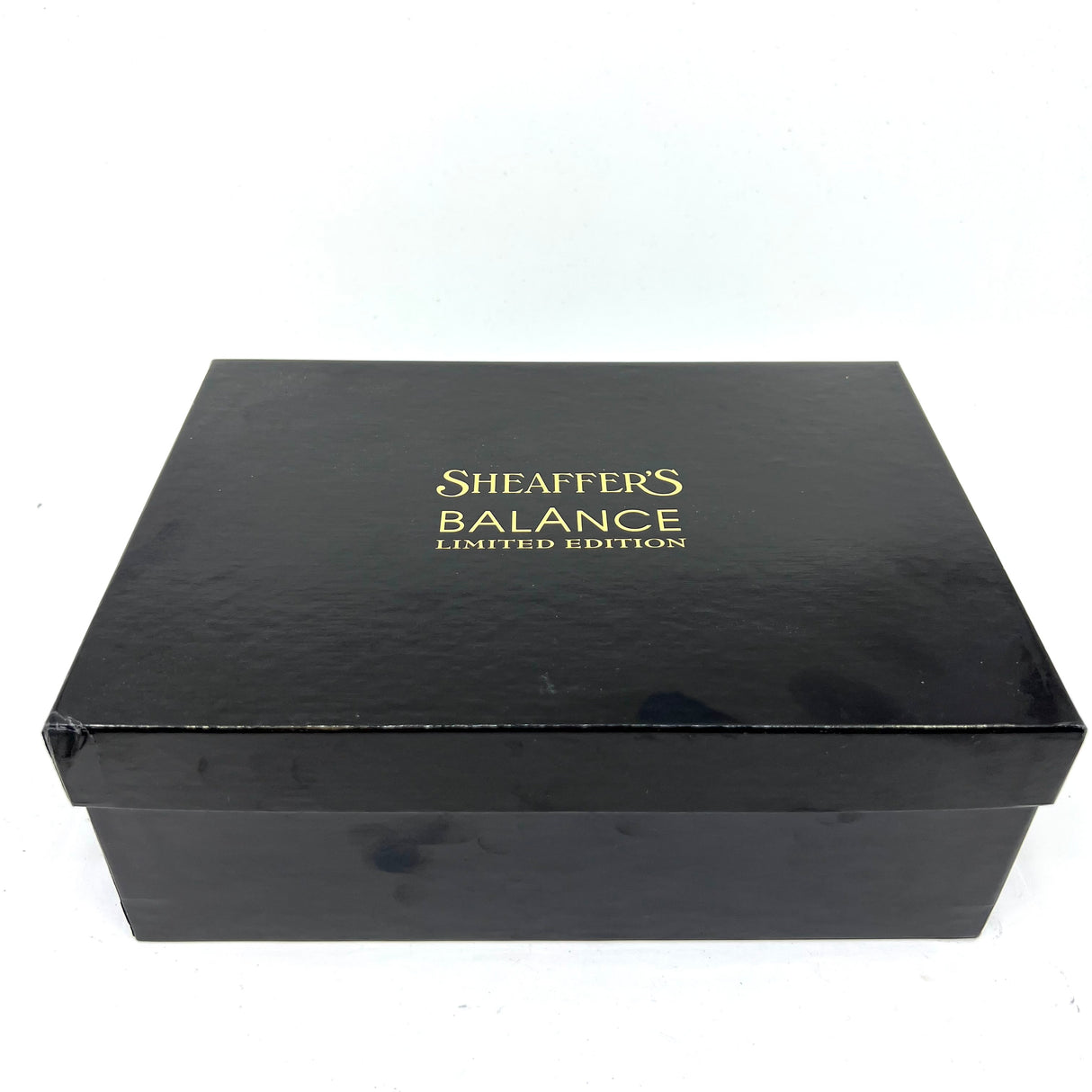 Sheaffer Balance Limited Edition Fountain Pen - Medium 18kt Gold Nib