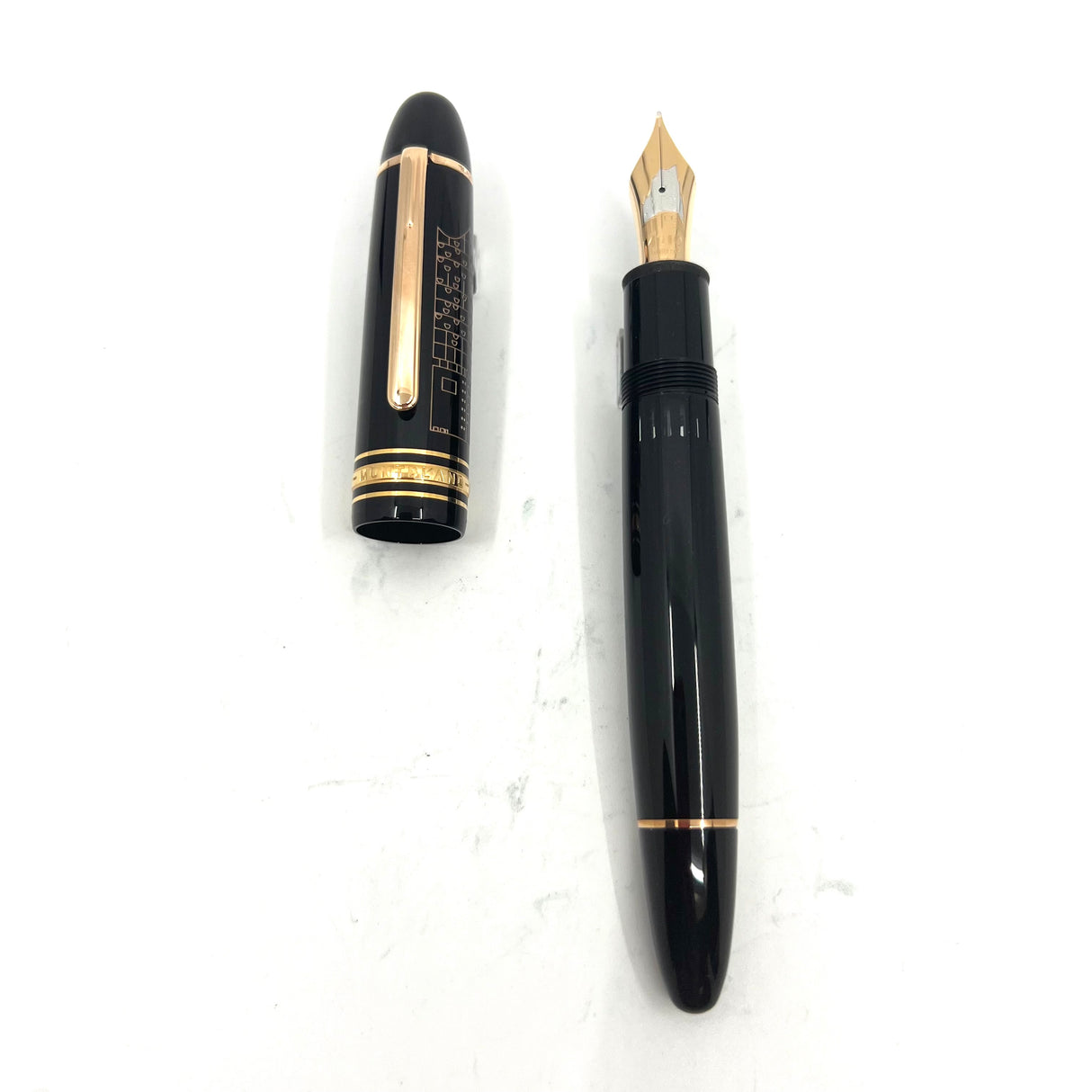 Montblanc 149 ElbPhilharmonie Red Gold Coated Fountain Pen - RARE !