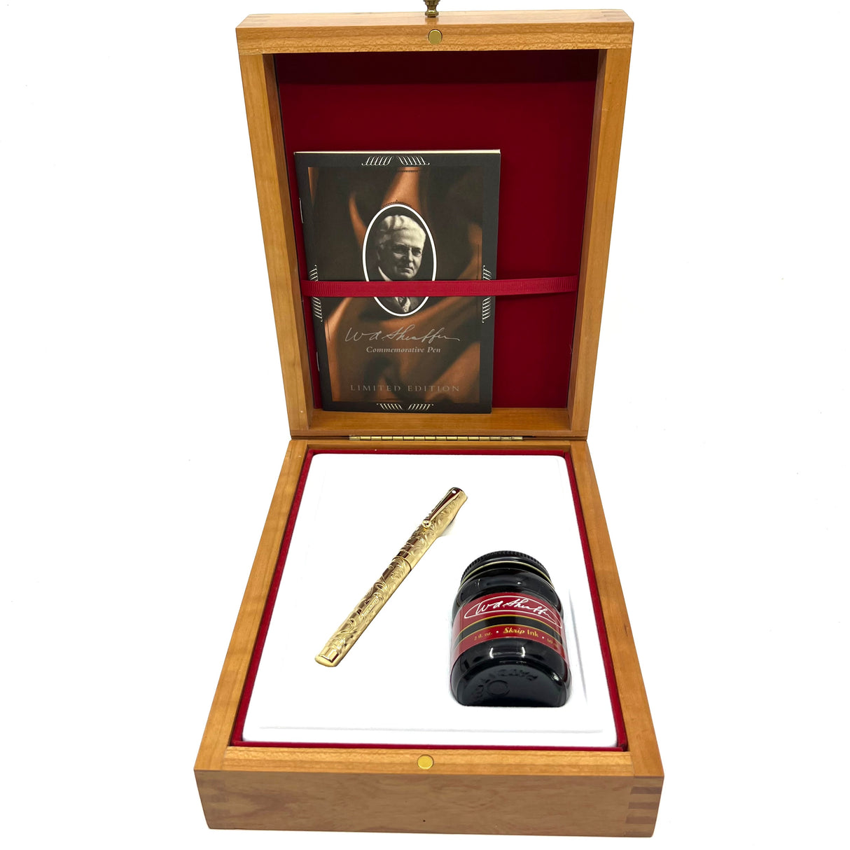 Sheaffer Commemorative Limited Edition Gold-Plated Fountain Pen - Medium 18kt Gold Nib