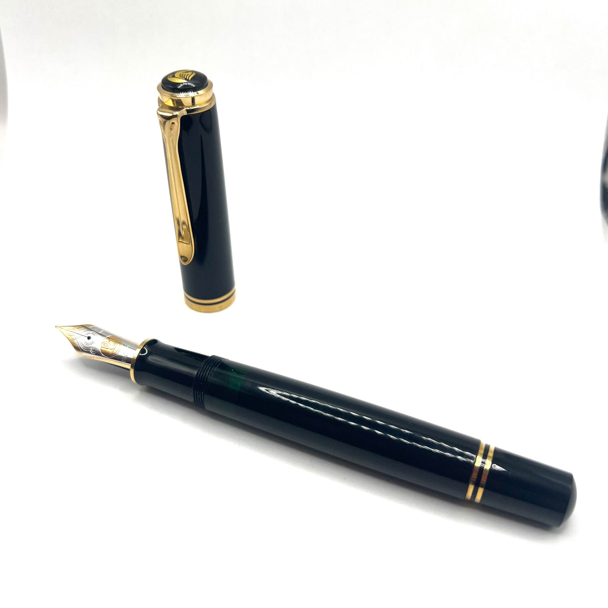 Pelikan Souveran M1000 Black Fountain Pen with Gold-Plated Trim-  Flexible Fine 18kt Gold Nib