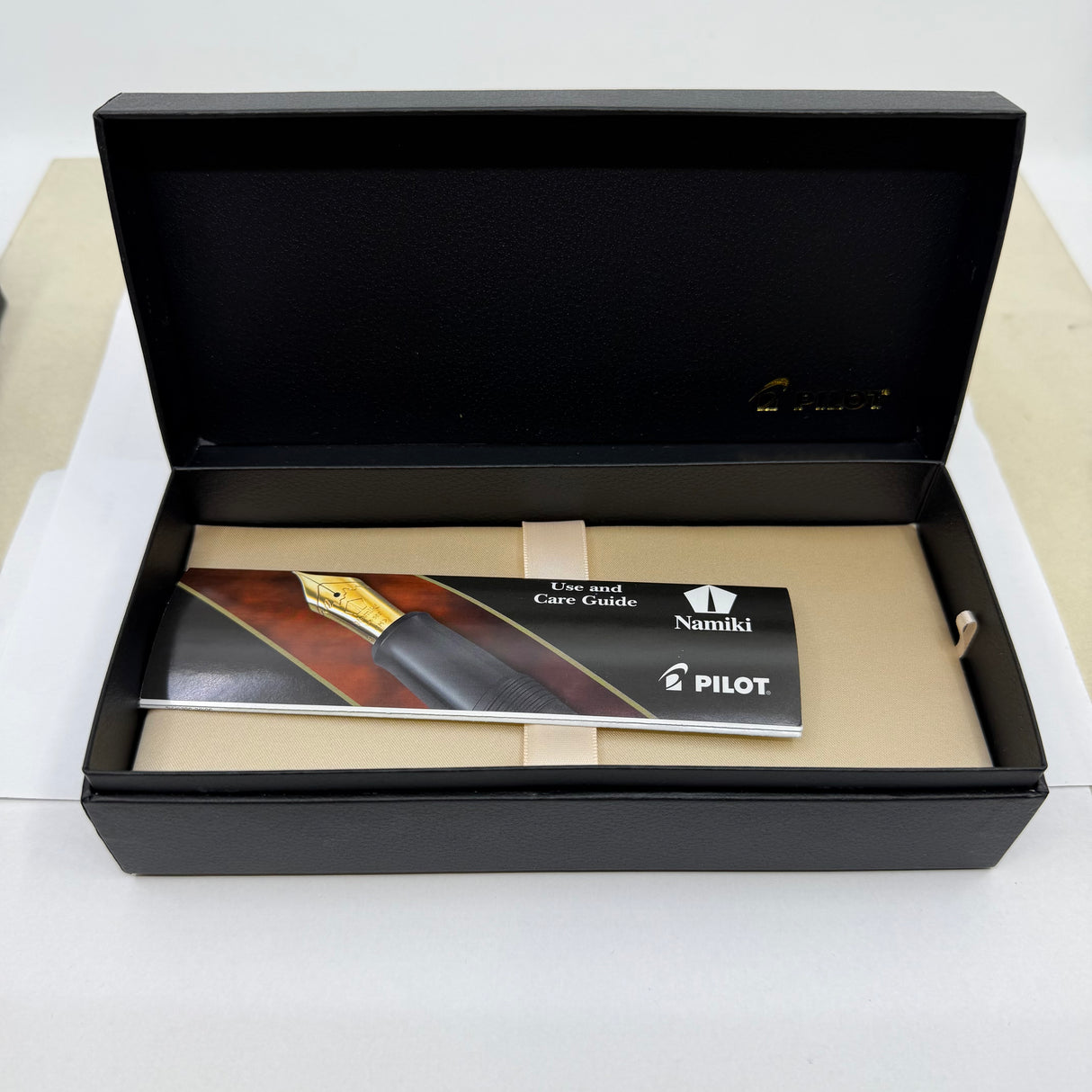 Pilot Custom 845  Black Urushi Fountain Pen (Earlier Style) - Broad 18kt Gold Nib