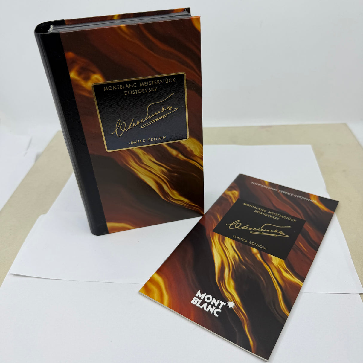 Montblanc Fyodor Dostoevsky Writer Series Limited Edition Fountain Pen - Medium 18kt Gold Nib