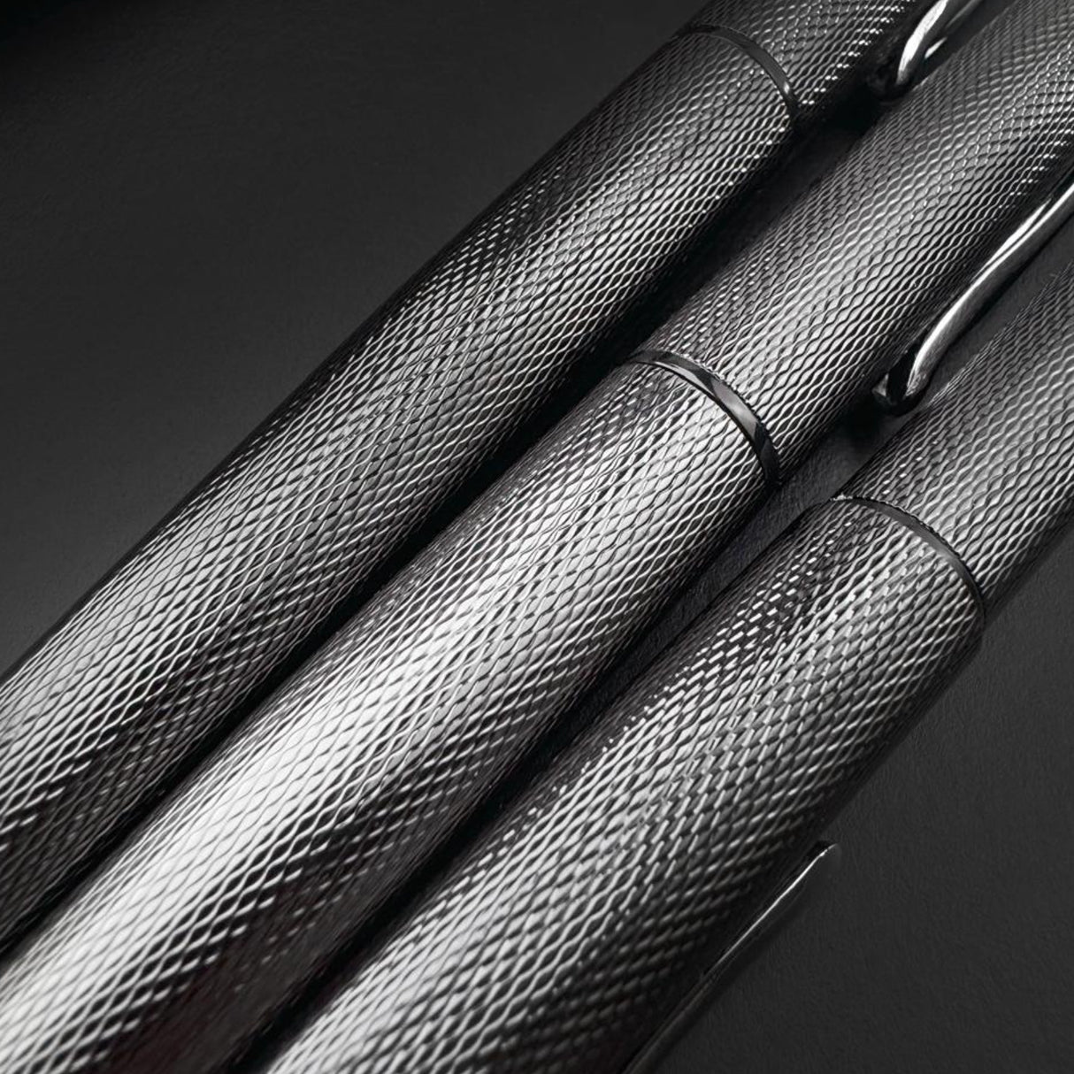 Diplomat Esteem Black Barley Collection - Ballpoint