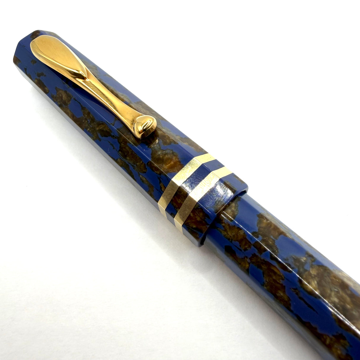 Visconti "Novelli Augusta" Celluloid Limited Edition Fountain Pen Celebrating the 50th anniversary (1951–2001) of Rome's Historic Novelli Pen Shop - Visconti Medium 18kt Gold Nib