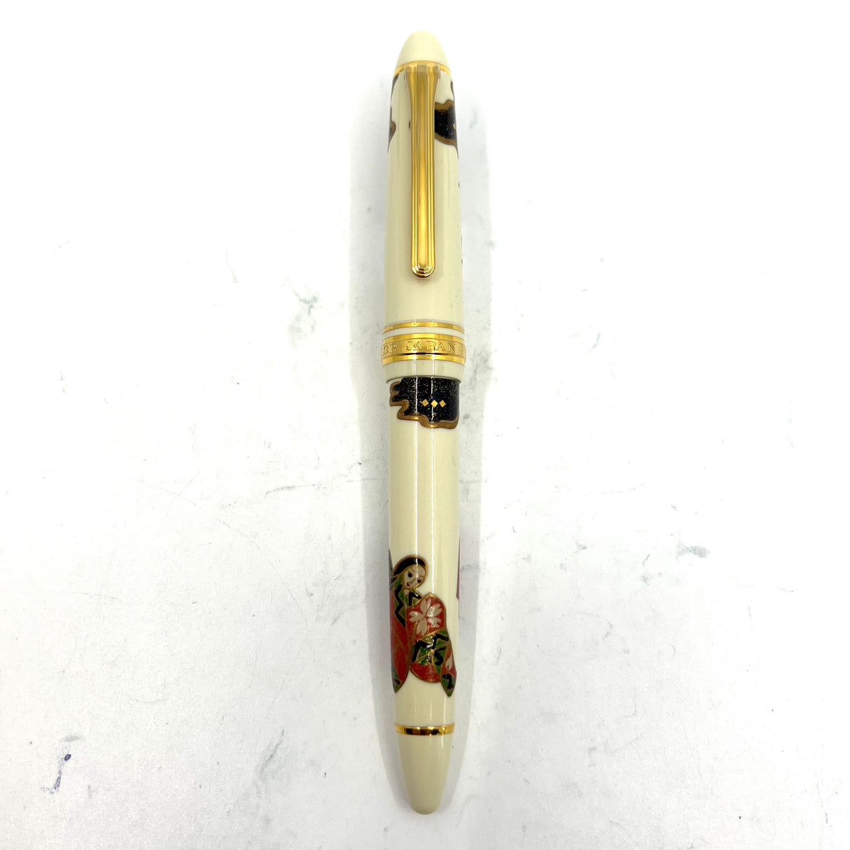 Sailor Profit  Maki-e Tale of Genji White Fountain Pen