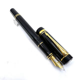 Parker Limited Edition World Memorial Duofold International Fountain Pen - Medium 18kt Gold Nib