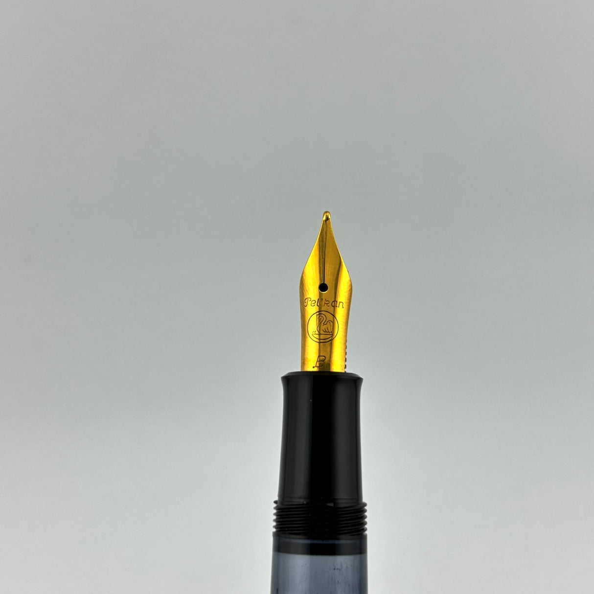 Pelikan M200 Green Marble Black cap   - Fountain Pen