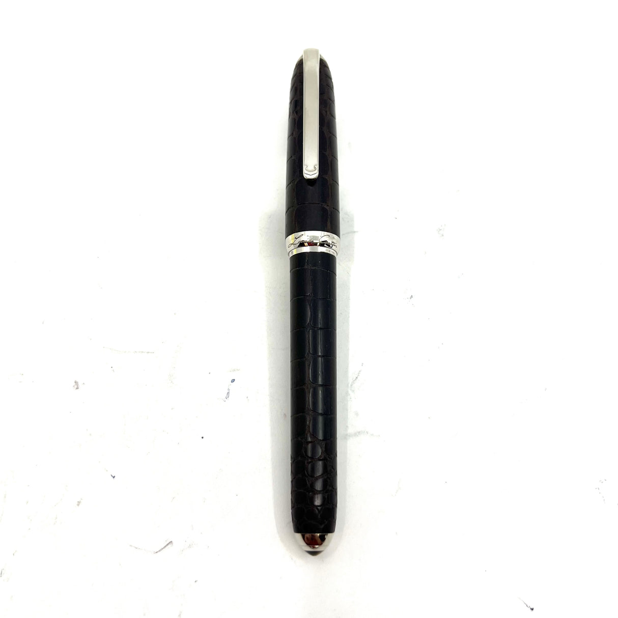 Cartier - Louis Cartier Crocodile Scales Engraved Wood Body Limited Edition Fountain Pen