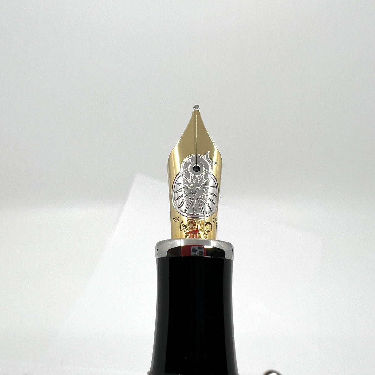 Montblanc Nicolaus Copernicus Patron of the Arts Limited Edition Fountain Pen