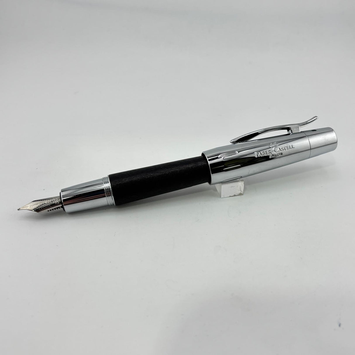 Faber-Castell E-Motion Black wood barrel chrome cap -  Fountain Pen