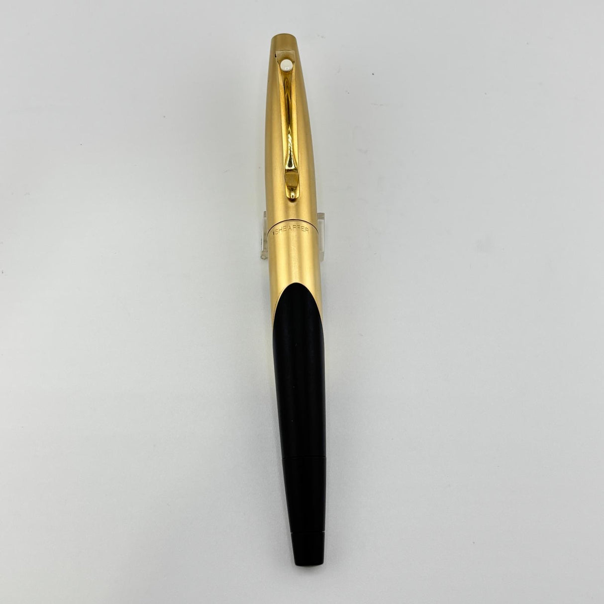 Sheaffer Vintage Intrigue  GOLD AND BLACK -   Rollerball  Pen