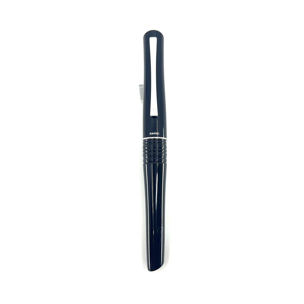 Pilot-Namiki Black Lacquered Bamboo Metal Oversized Fountain  Pen - Medium 14kt Gold Nib