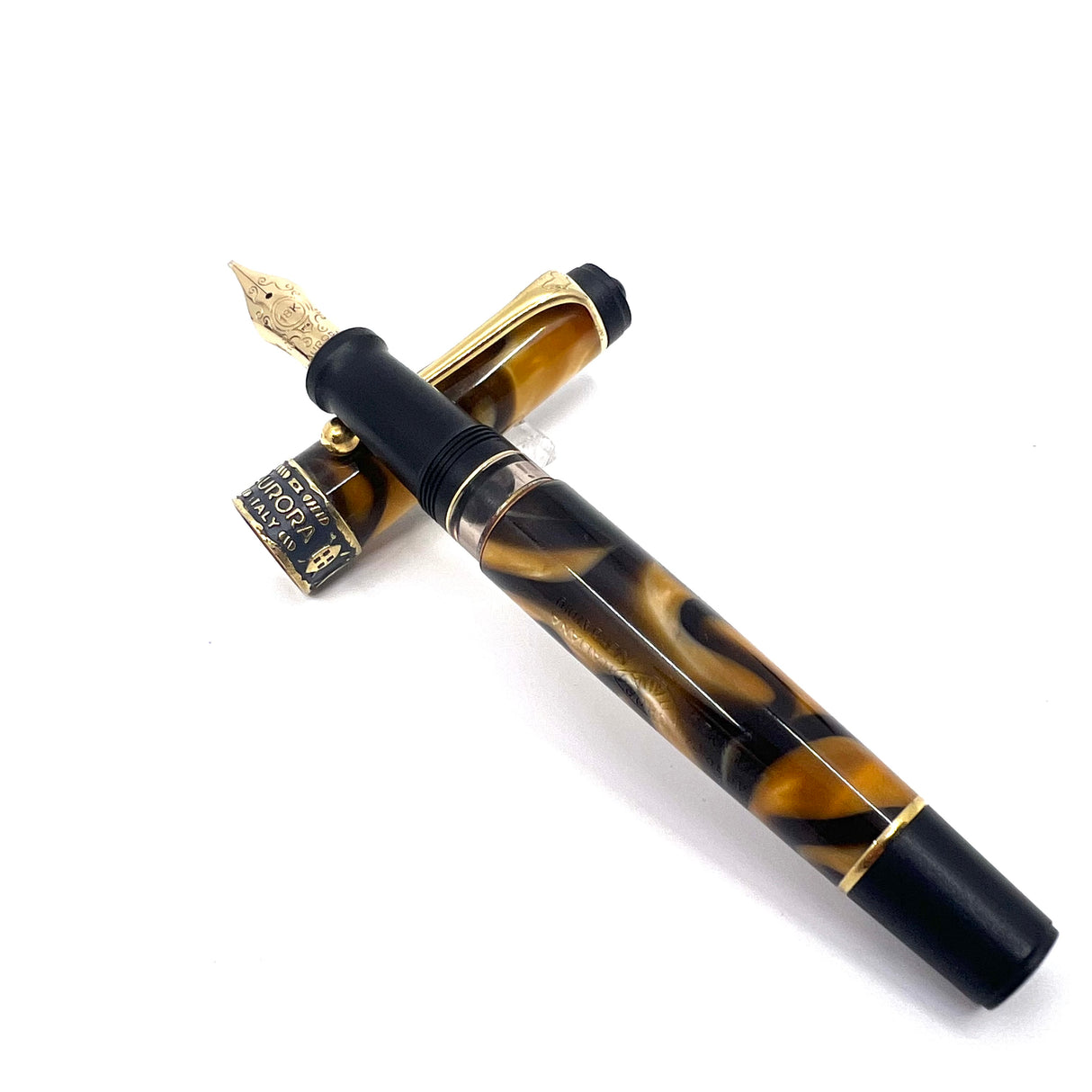Aurora Afrika Limited Edition Fountain Pen #3365 -  ITALIC 18kt Gold Nib