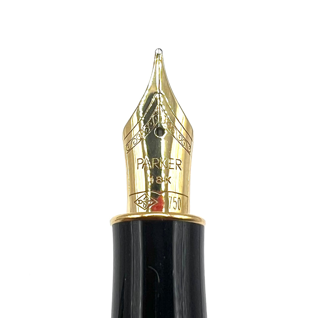 Parker Sonnet Sterling Silver Cisele Cross Hatch Fountain Pen -  Medium 18kt Gold Nib