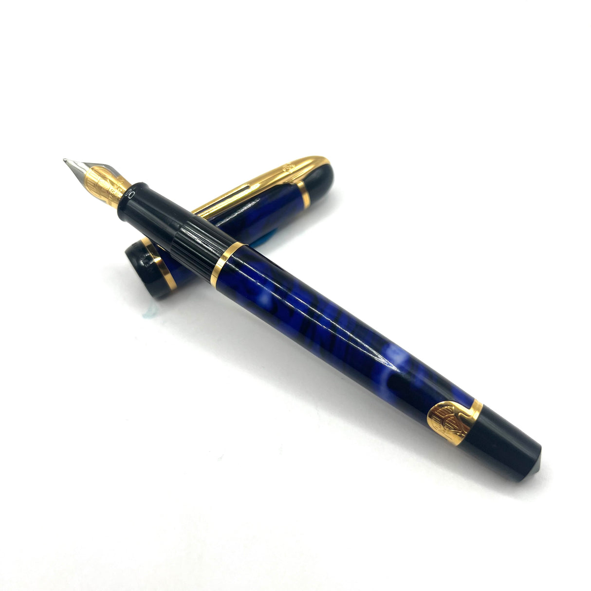 Waterman Phileas Second Generation Blue Marble Fountain Pen- Medium Gilt Steel Nib