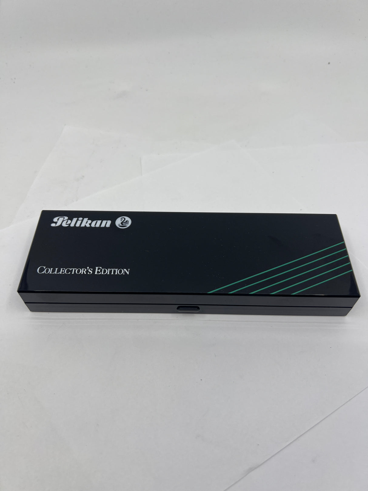 Pelikan M800 - The Original Transparent Green Demonstrator Limited Edition Fountain Pen (Circa 1995) - Semi-Flex Medium 18C Gold Nib