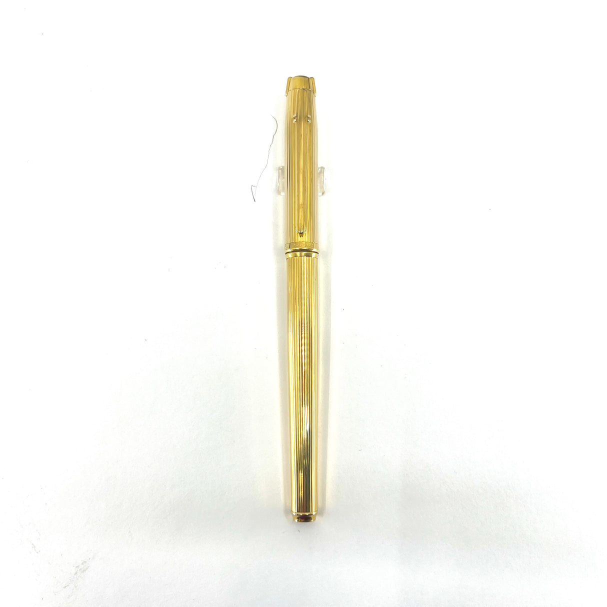 Elysee Parthenon Fountain Pen with Gold-Plated  Vertically Etched Body  - Medium 18kt Gold Nib