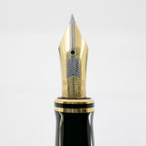 Parker Duofold  Douglas MacArthur Centennial (Largest Size) Limited Edition Fountain Pen   - Fine 18kt Gold Nib
