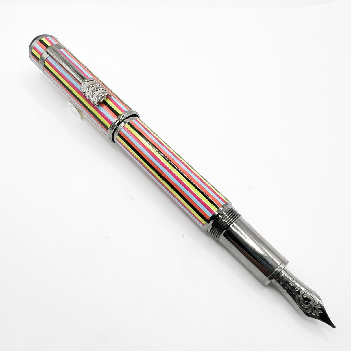 Montblanc The Beatles "Great Characters" Large Fountain Pen - Medium 18kt Gold Nib