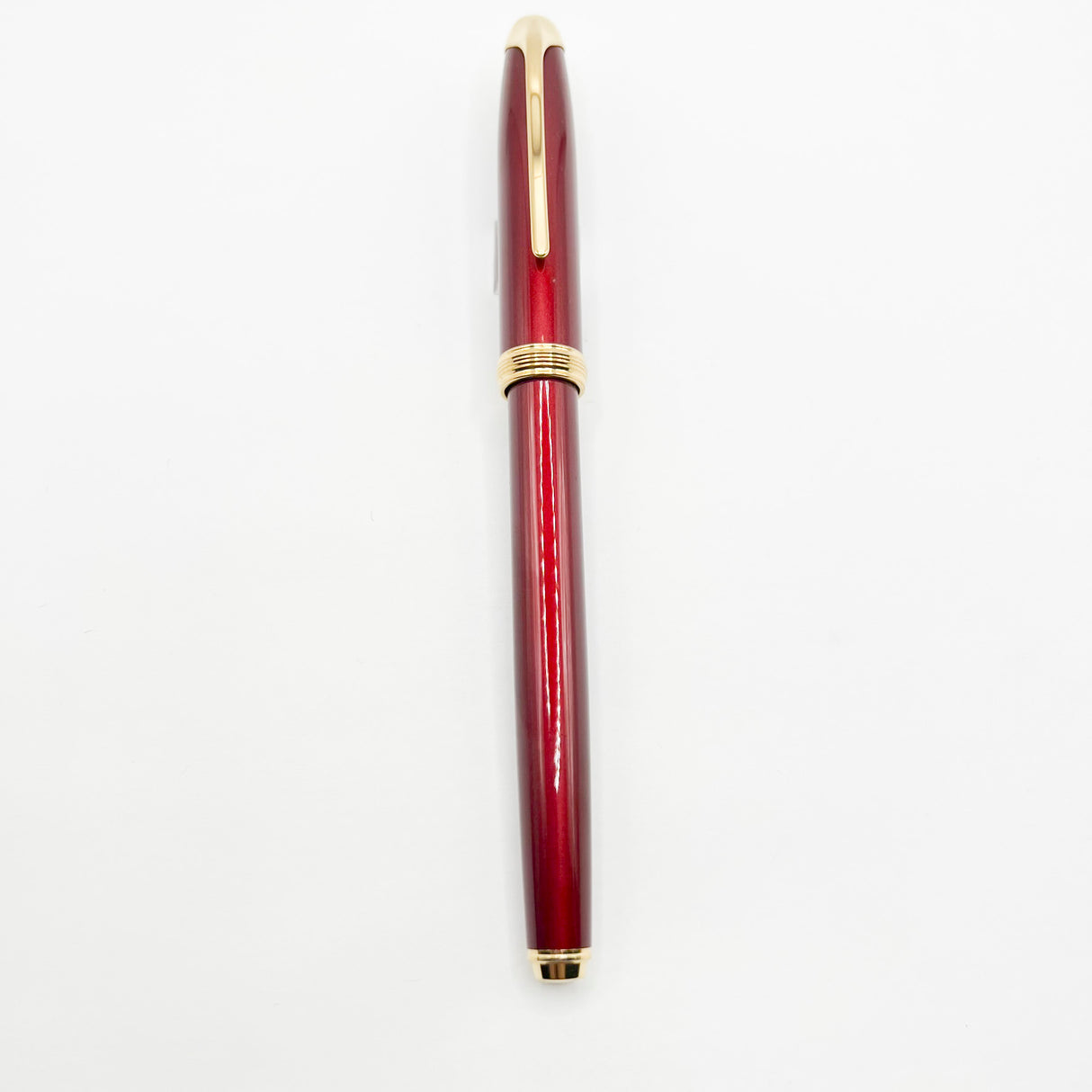 Cross Pinnacle Bordeaux Lacquer Fountain Pen -  Fine 18kt Gold Nib