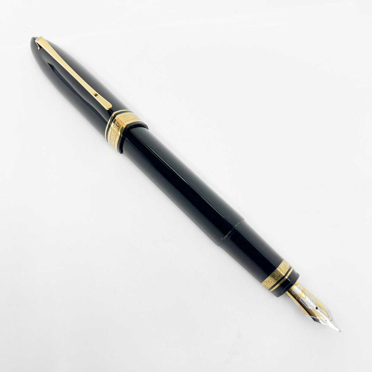 OMAS Blue/Black  #360 Oversized Triangulated Fountain Pen - Fine 18kt Gold Nib