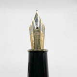 Sheaffer Connaisseur Black Fountain Pen - Fine 18kt Gold  Nib