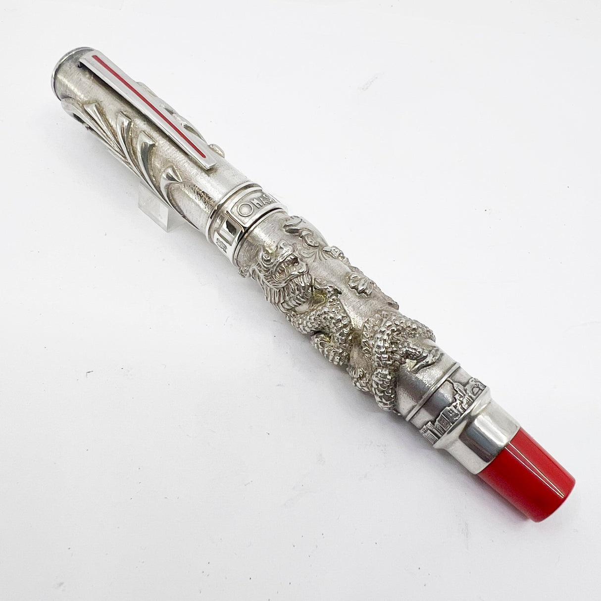 OMAS Sterling Silver Hong Kong Return to the Motherland Limited Edition Fountain Pen - Medium 18kt Gold Nib