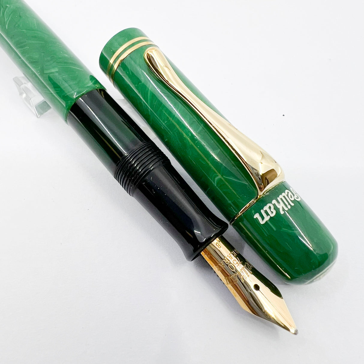 Pelikan Jade Green Celluloid (1935 Originals of their Time) Limited Edition Fountain Pen - Broad 18kt Gold Nib